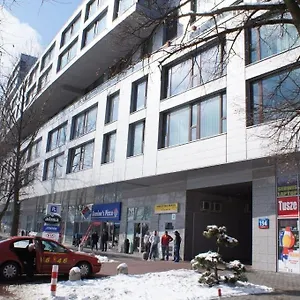 Triston Park , Warszawa Polska